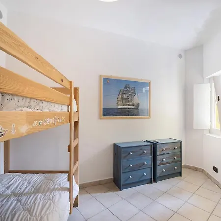 Sunshine Riva Faraldi Apartamento *