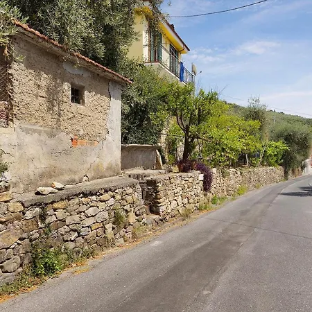 Sunshine Riva Faraldi 公寓 Villa Faraldi